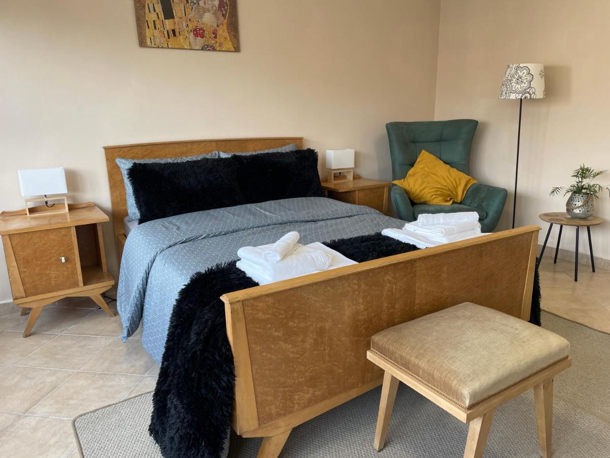 Cozy Apartment In Heart Athens Near Metro Fix 100M Экстерьер фото